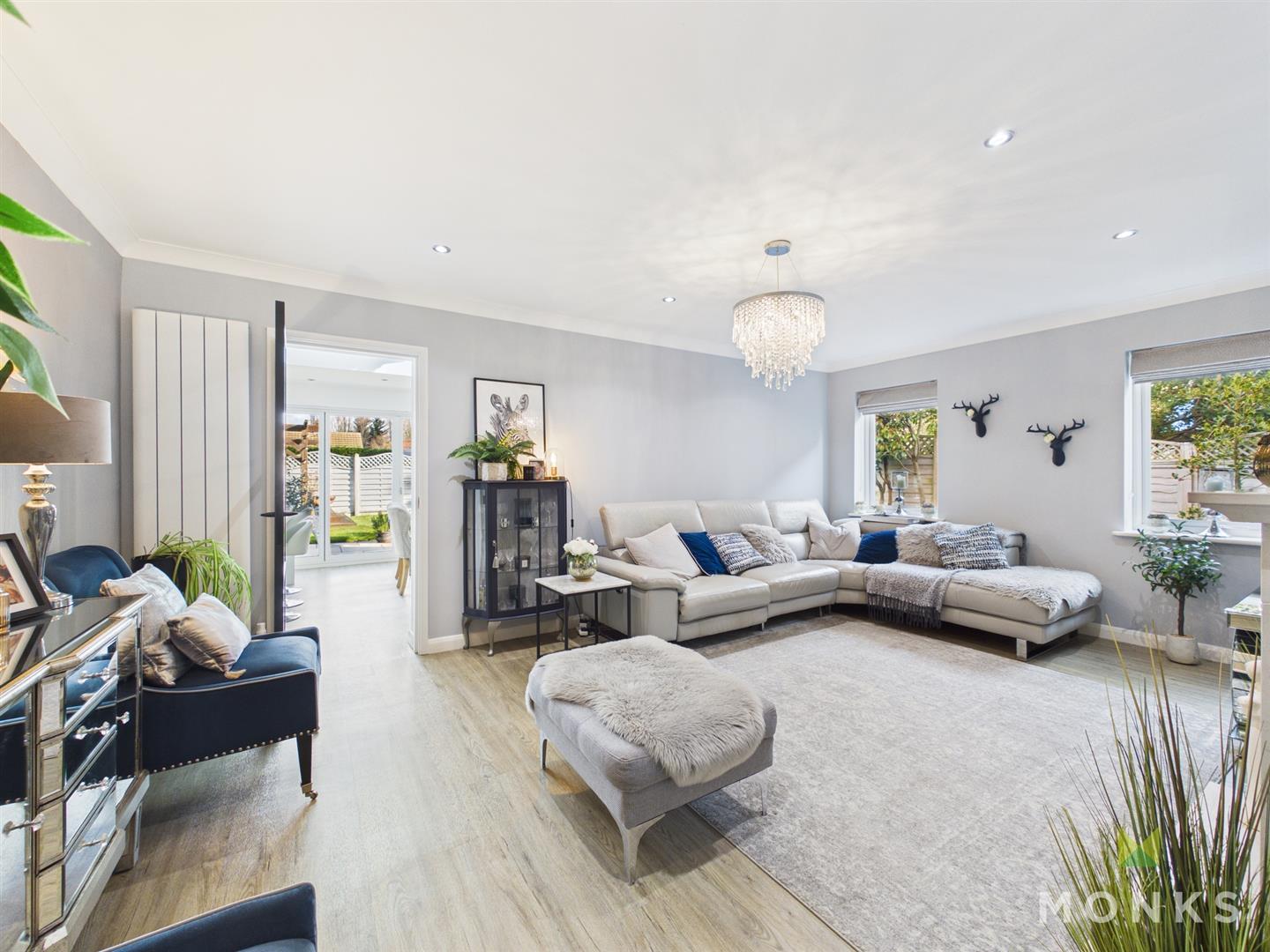 3 Berllan Close, Oswestry, SY10 7TH For Sale